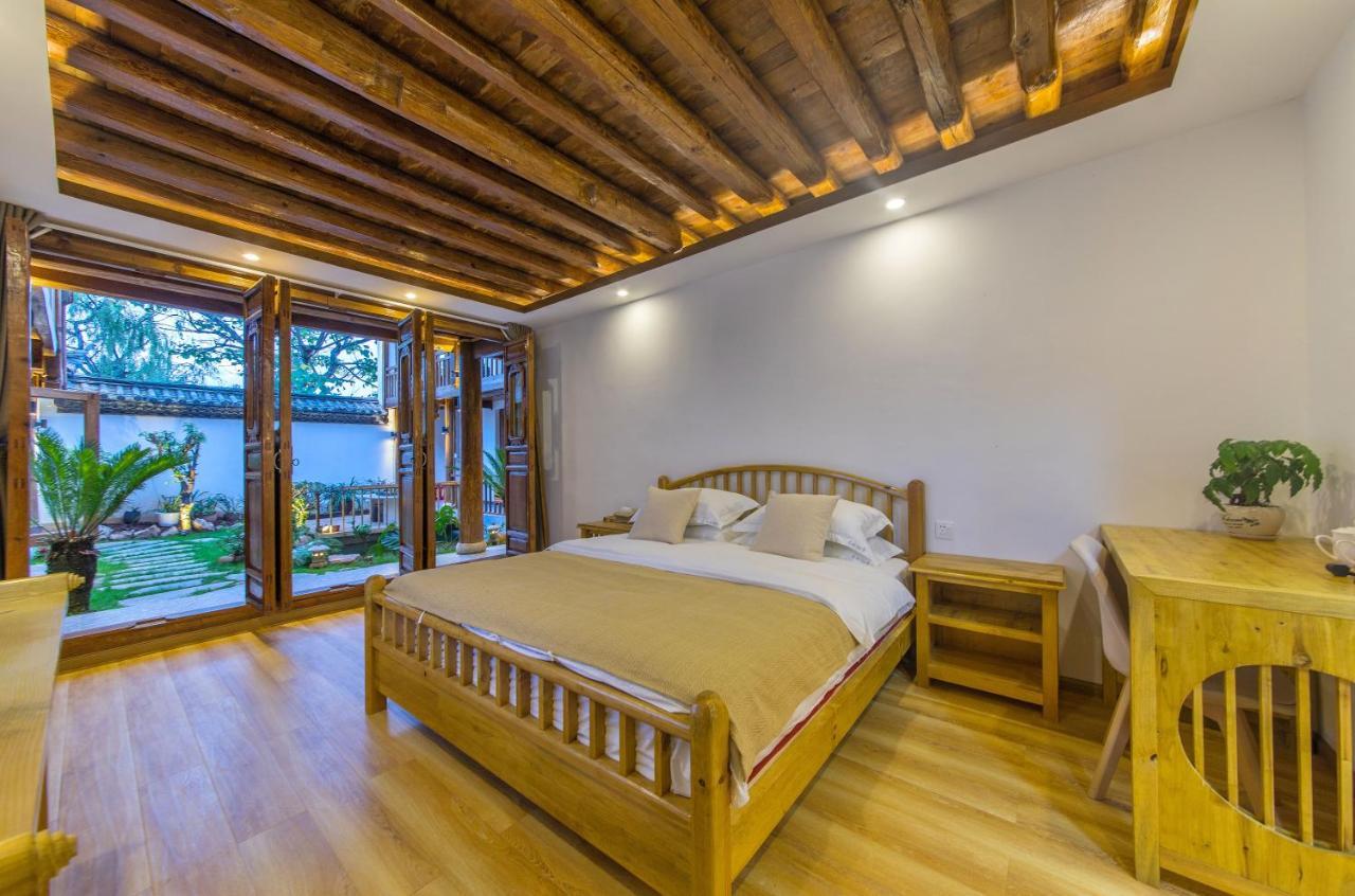 桐墅客栈 Lijiang Village House Bagian luar foto