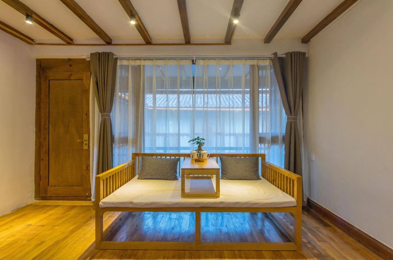 桐墅客栈 Lijiang Village House Bagian luar foto