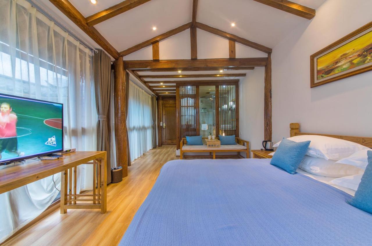 桐墅客栈 Lijiang Village House Bagian luar foto