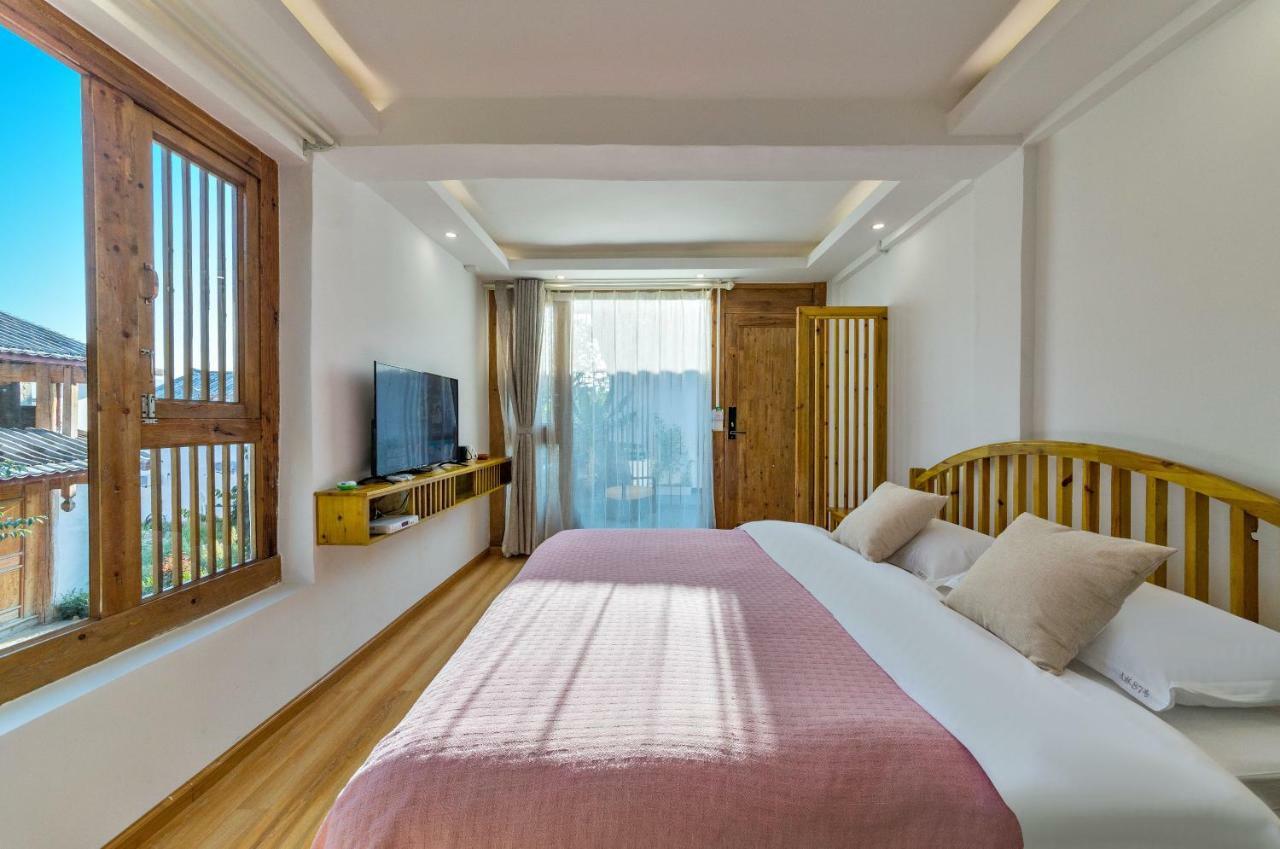桐墅客栈 Lijiang Village House Bagian luar foto